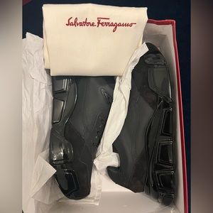 Salvatore Ferragamo Booster 5. black, size 10 M brand new very stylish sneakers